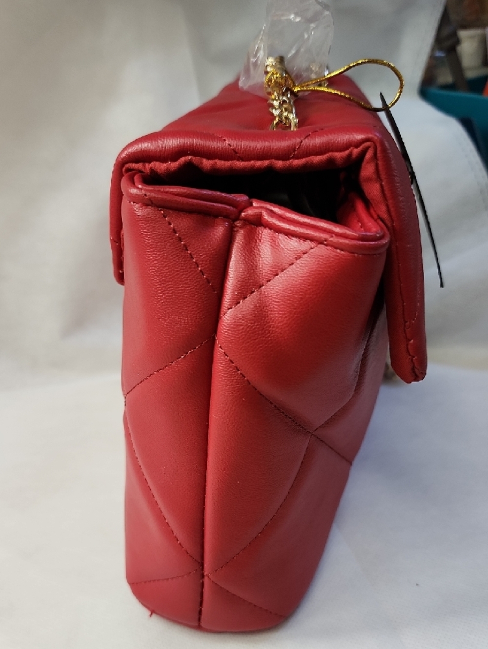 bebe Quilted Crossbody Bag in Red with Gold Hardware New With Tags - Picture 3 of 10
